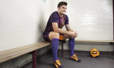 开云体育中国-东方魔术师降临，久保建英导演皇家社会踏平巴拉圭之旅