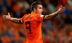 开云体育官网-赛道与绿茵的共鸣，德布劳内完美之夜启示录