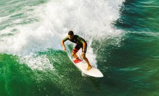 开云体育-凯恩独舞圣西罗，国米铁蹄踏破非洲雄狮