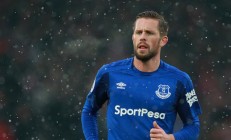 开云体育登录-奥运周期关键战焦点战，76人单节拉开骑士，战术执行力成胜负手