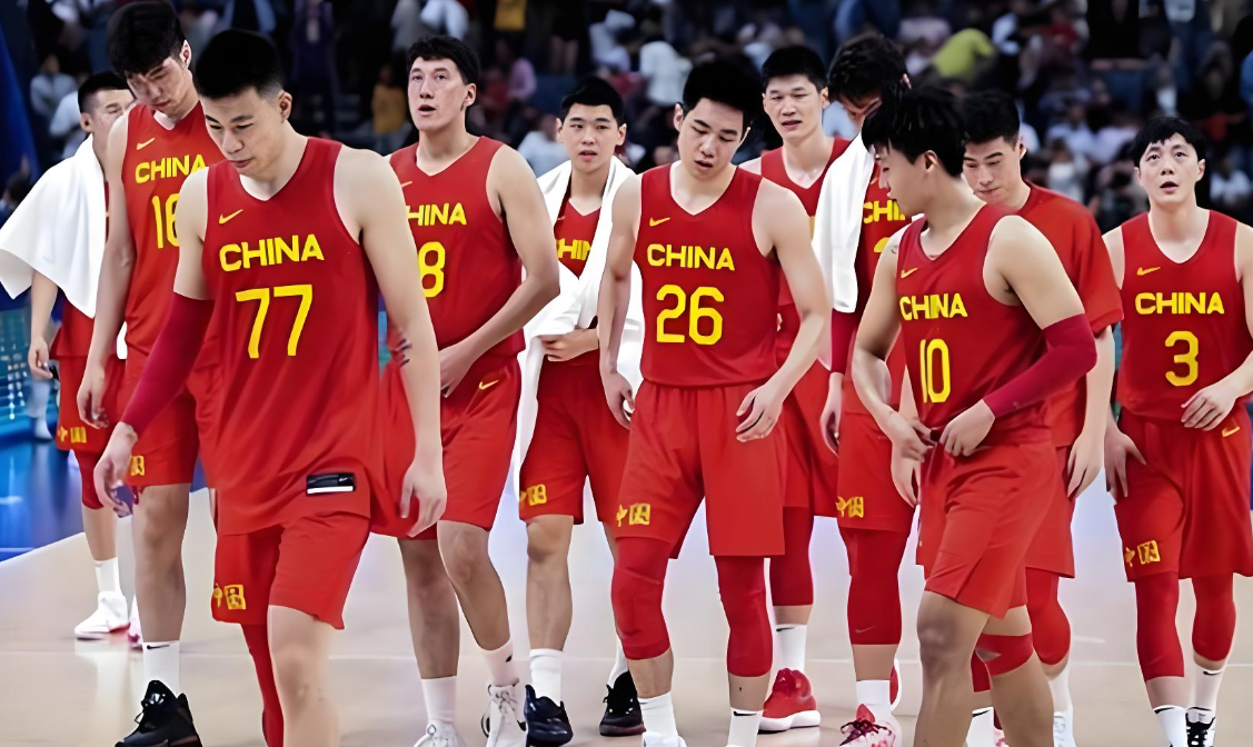 亚洲杯：决赛对决，悬念丛生的简单介绍