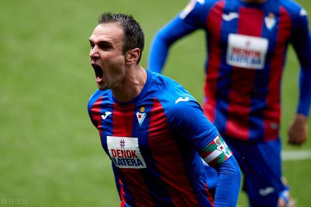 奥萨苏纳主场逆转埃瓦尔,取得关键胜利的简单介绍 奥萨苏纳主场逆转埃瓦尔,取得关键胜利的简单介绍