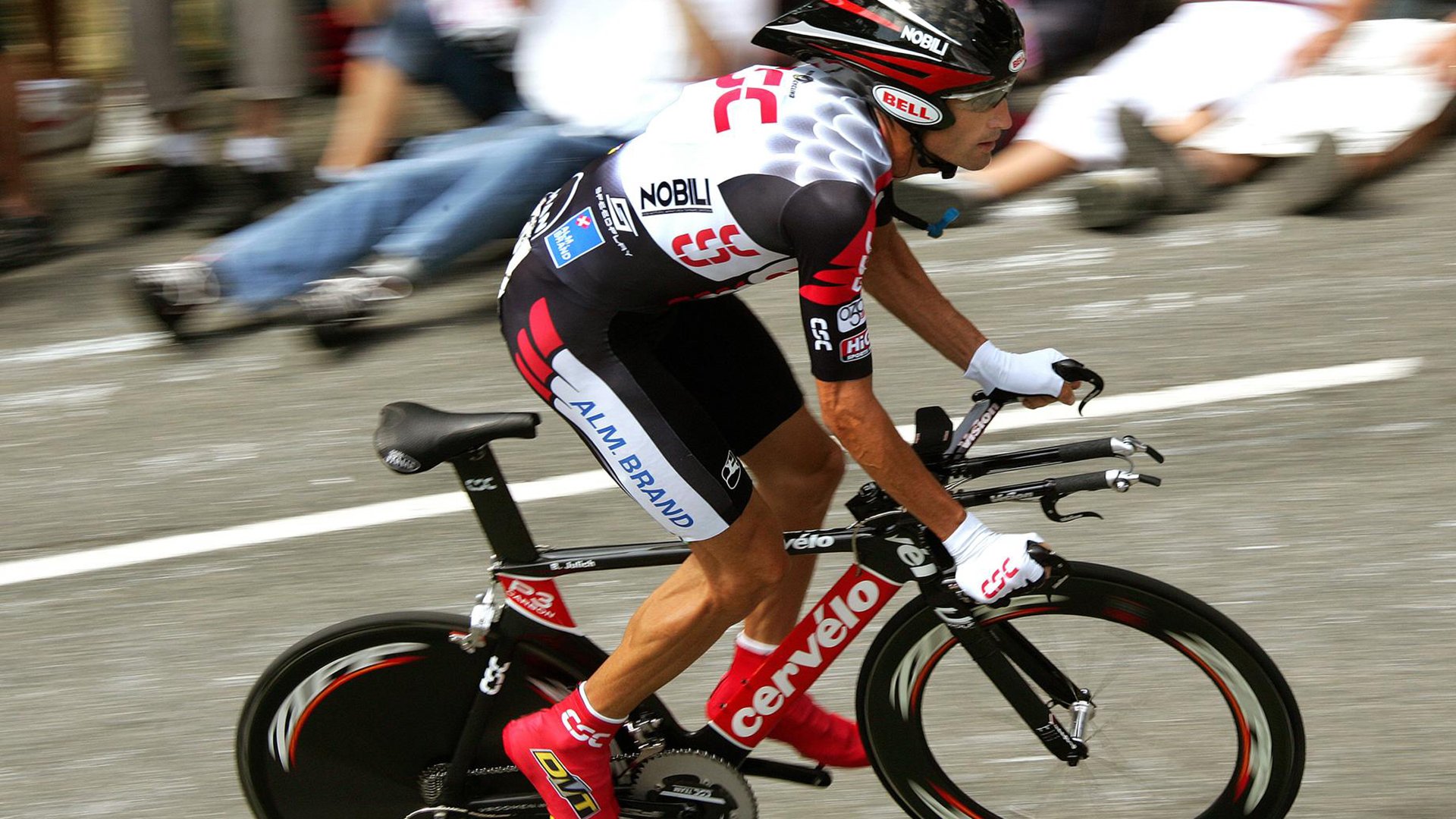 鏖战洪都拉斯，格列兹曼的关键先生时刻与足球的永恒启示