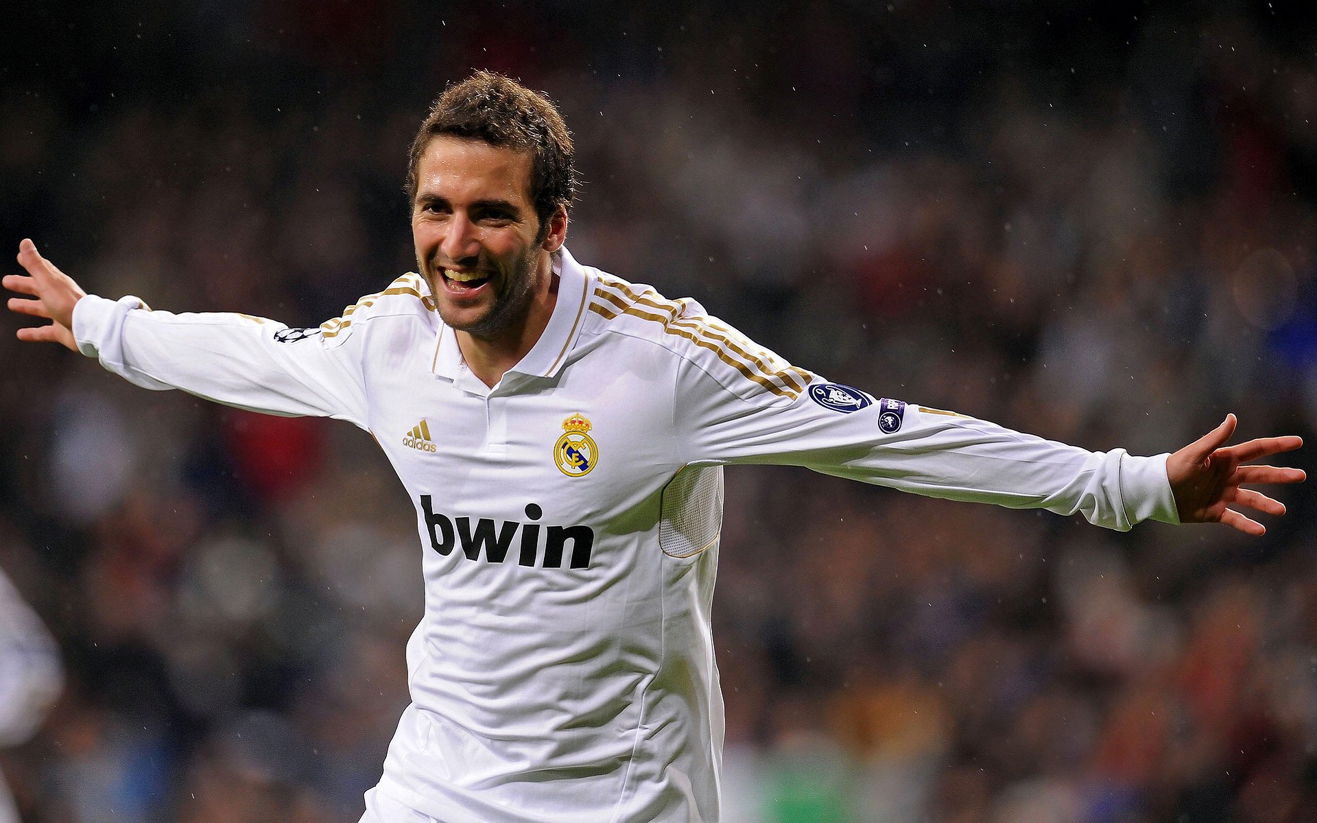 逆转之夜，丹麦童话与羽球女王的双重奏